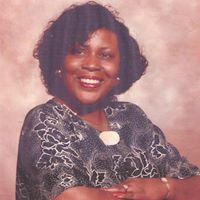 Cora Hayes Photo 7