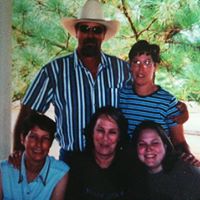 Linda Elrod Photo 21