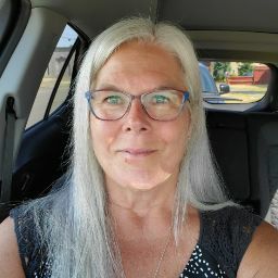 Karen Brand Photo 40