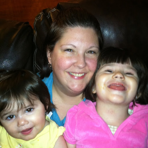 Jennifer Martinez Photo 11