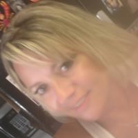 Stacy Robbins Photo 17