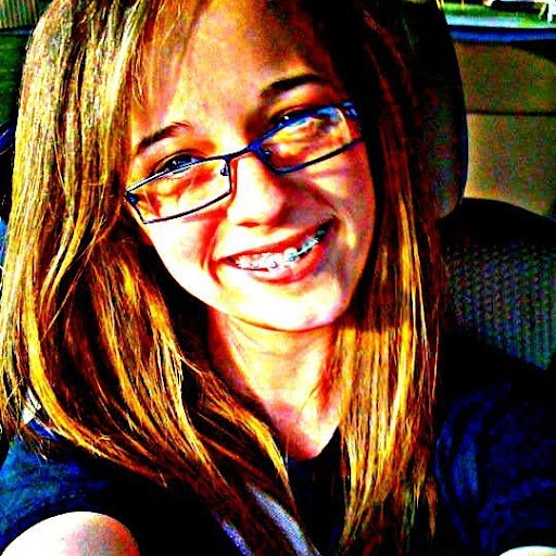 Tori Elizabeth Photo 23