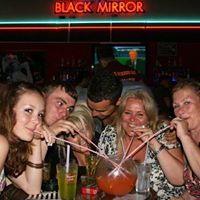 Debbie Gillespie Photo 34