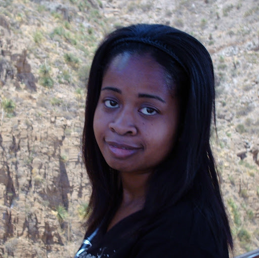 Tabitha Martinez Photo 38