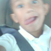 Julian Valenzuela Photo 6