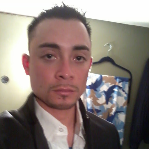 Ronald Valdez Photo 28