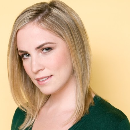 Heather Couch Photo 34
