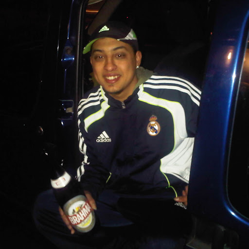 David Zelaya Photo 32