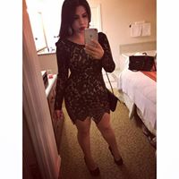 Elizabeth Robles Photo 30