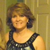 Paula Hutchison Photo 17