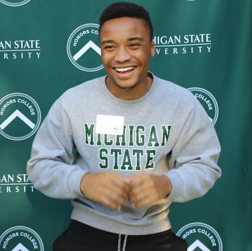 Isaiah Walker Photo 18