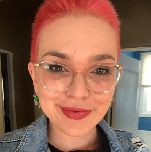 Danielle Black Photo 24
