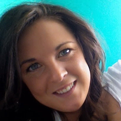 Andrea Wallace Photo 4