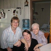 Mary Mackinnon Photo 25
