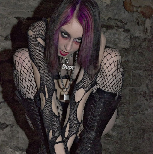 Ann Grimes Photo 5