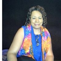 Maxine Ross Photo 30