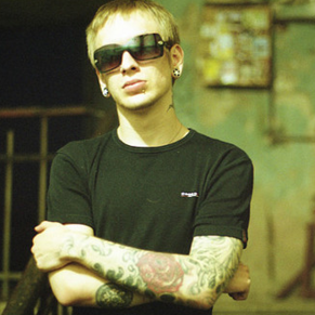 Julian Carter Photo 24