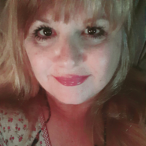 Shari Moore Photo 38