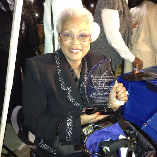 Joyce Grant Photo 3