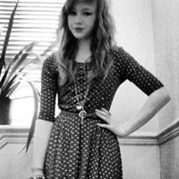 Evie Cook Photo 15