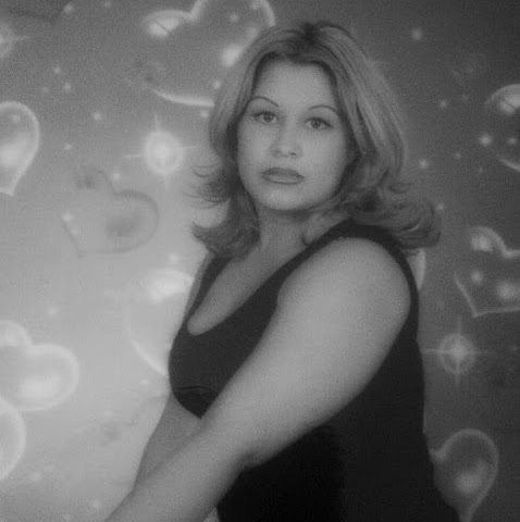 Ericka Torres Photo 38