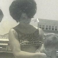 Kathlene Warren Photo 1