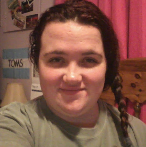 Stephanie Jones Photo 18