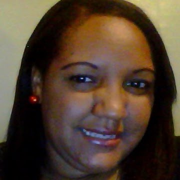 Angela Martinez Photo 13