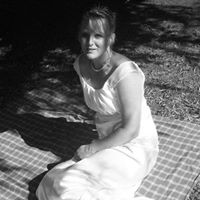 Jane Hooper Photo 27