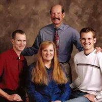 Linda Gillespie Photo 29
