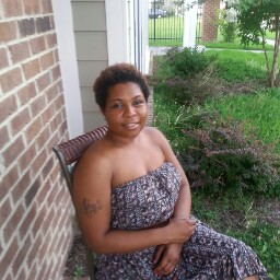 Joy Barnes Photo 28