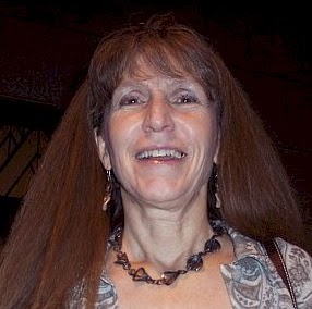 Kate Robinson Photo 13