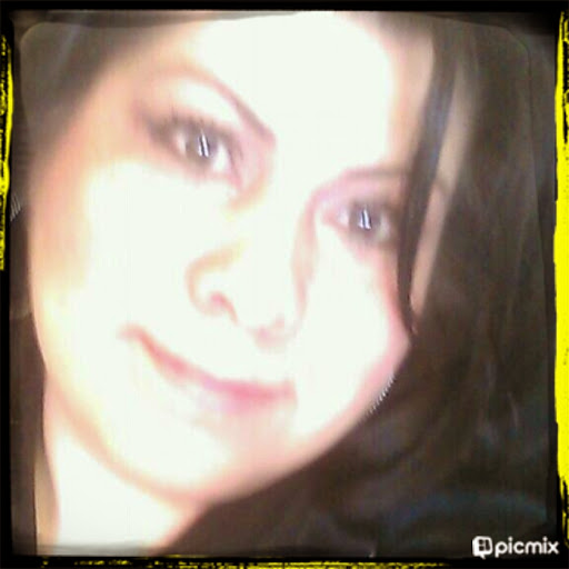 Alicia Estrada Photo 37