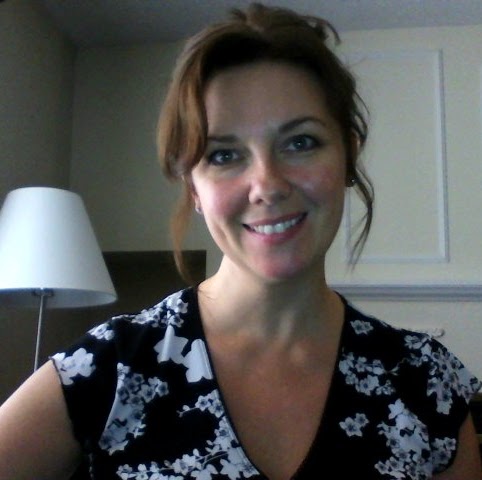 Angie Maxwell Photo 32