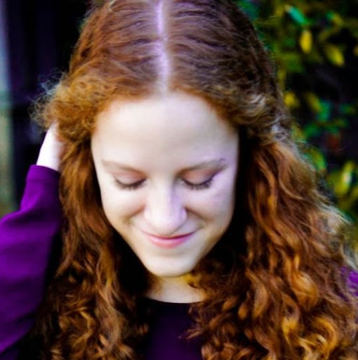 Michelle Montgomery Photo 32