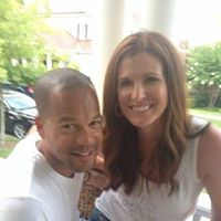 Nicole Robertson Photo 32