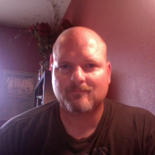 Dennis Larson Photo 32