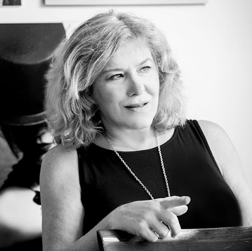 Sandra Rust Photo 28