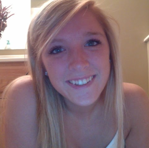 Paige Howard Photo 24