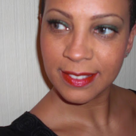 Melanie Copeland Photo 15