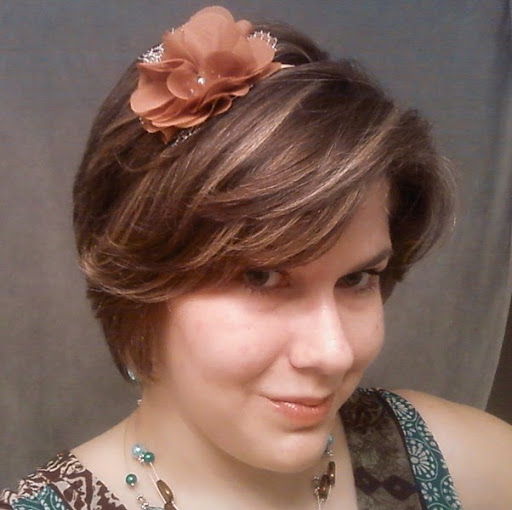 Heather Vaughn Photo 3