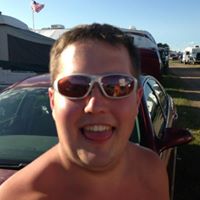 Tyler Erickson Photo 16