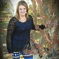 Kelly Garner Photo 31