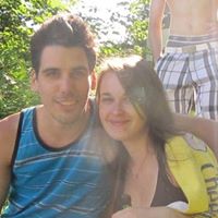 Sarah Papineau Photo 4
