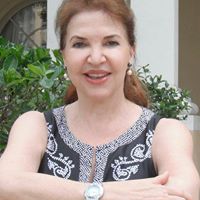 Laurie Roper Photo 4