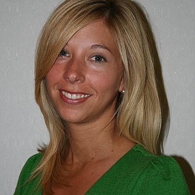 Andrea Skinner Photo 33
