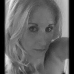 Kathy Garcia Photo 39