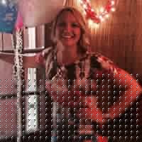 Tracey Hayes Photo 19