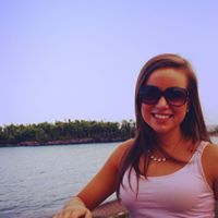 Caroline Charles Photo 10