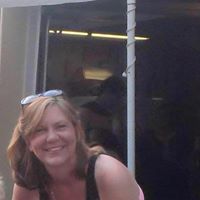 Tracy Riddle Photo 15